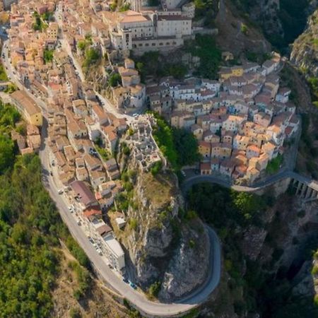 Muro LucanoCasa Degli Ulivi Con Parcheggio Privatoアパートメント エクステリア 写真